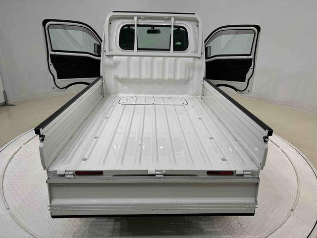 ハイゼットトラックスタンダードハロゲンヘッドランプ　運転席ＳＲＳエアバック　電動式パワーステアリング　ＡＭ／ＦＭラジオ　あゆみ板掛けテールゲート　スペアタイヤ　ガードフレーム（広島県）の中古車