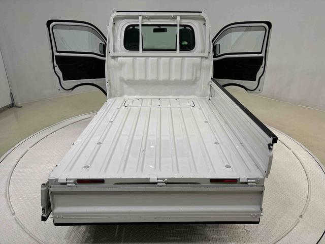 ハイゼットトラックスタンダードハロゲンヘッドランプ　運転席ＳＲＳエアバック　電動式パワーステアリング　ＡＭ／ＦＭラジオ　あゆみ板掛けテールゲート　スペアタイヤ　ガードフレーム（広島県）の中古車