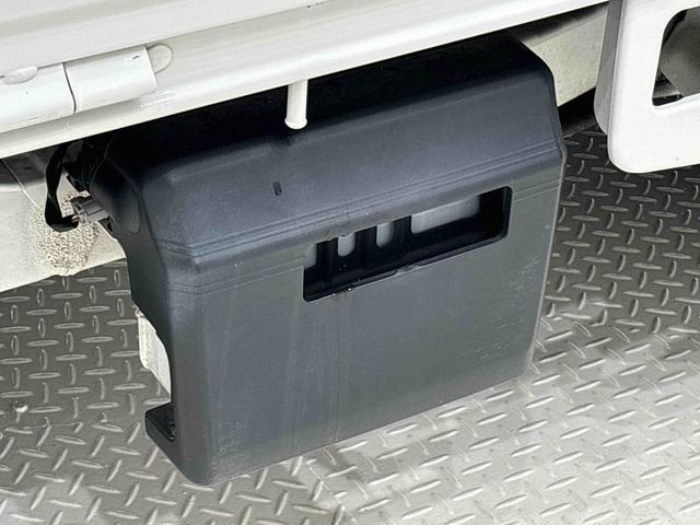 ハイゼットトラックスタンダードハロゲンヘッドランプ　運転席ＳＲＳエアバック　電動式パワーステアリング　ＡＭ／ＦＭラジオ　あゆみ板掛けテールゲート　スペアタイヤ　ガードフレーム（広島県）の中古車