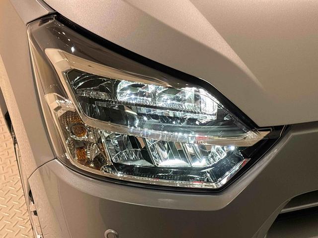 ミライースＸ　ＳＡIII　４ＷＤ　ＬＥＤヘッドライト　バックカメラＬＥＤヘッドランプ　セキュリティアラーム　コーナーセンサー　１４インチフルホイールキャップ　キーレスエントリー　電動格納式ドアミラー　ショツピングフック　マニュアルエアコン（広島県）の中古車
