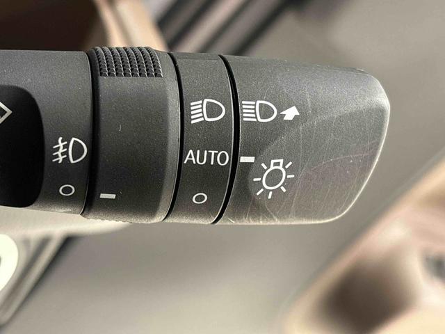 ムーヴキャンバスセオリーＧ　バックカメラ　電動パーキングブレーキＬＥＤオートライト・フォグランプ　電動パーキングブレーキ　プッシュボタンスタート　セキュリティアラーム　バックカメラ　両側パワースライドドアウエルカムオープン機能　オート電動格納式ドアミラー（広島県）の中古車