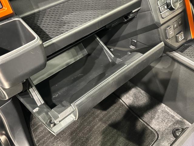 タフトＧ　メッキパック　ナビゲーション　バックカメラ　ＥＴＣスカイフィールトップ　ＬＥＤオートライト　フロントフォグランプ　運転席／助手席シートヒーター　プッシュボタンスタート　キーフリーシステム　電動パーキングブレーキ　バックカメラ　アルミホイール（広島県）の中古車