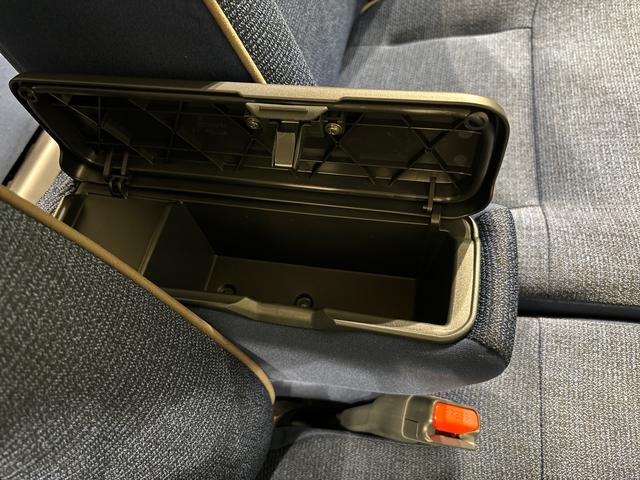 ムーヴキャンバスセオリーＧ　バックカメラ対応　電動パーキングブレーキＬＥＤオートライト・フォグランプ　電動パーキングブレーキ　プッシュボタンスタート　セキュリティアラーム　バックカメラ　両側パワースライドドアウエルカムオープン機能　オート電動格納式ドアミラー（広島県）の中古車