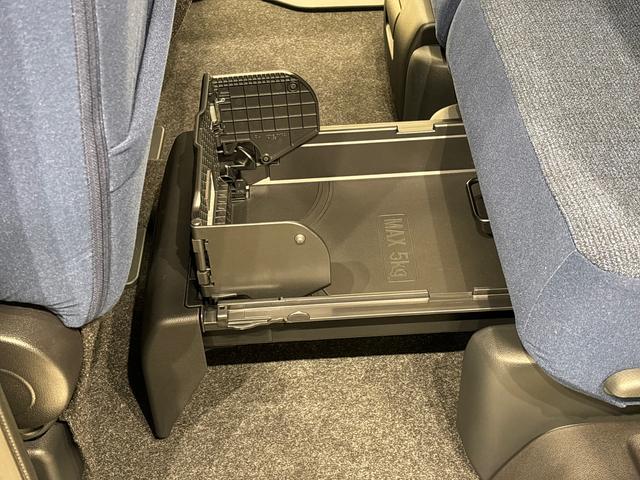 ムーヴキャンバスセオリーＧ　バックカメラ対応　電動パーキングブレーキＬＥＤオートライト・フォグランプ　電動パーキングブレーキ　プッシュボタンスタート　セキュリティアラーム　バックカメラ　両側パワースライドドアウエルカムオープン機能　オート電動格納式ドアミラー（広島県）の中古車