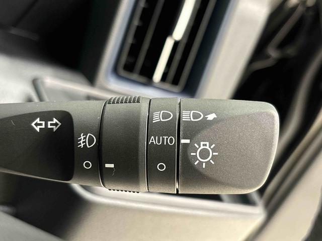 タントカスタムＲＳ　前席シートヒーター　コーナーセンサーＬＥＤヘッドライト　ＬＥＤフォグランプ　両側電動スライドドア　オートブレーキホールド機能付き電動パーキングブレーキ　前席シートヒーター　ＳＲＳサイドエアバッグ　オーディオ操作用ステアリングスイッチ（広島県）の中古車