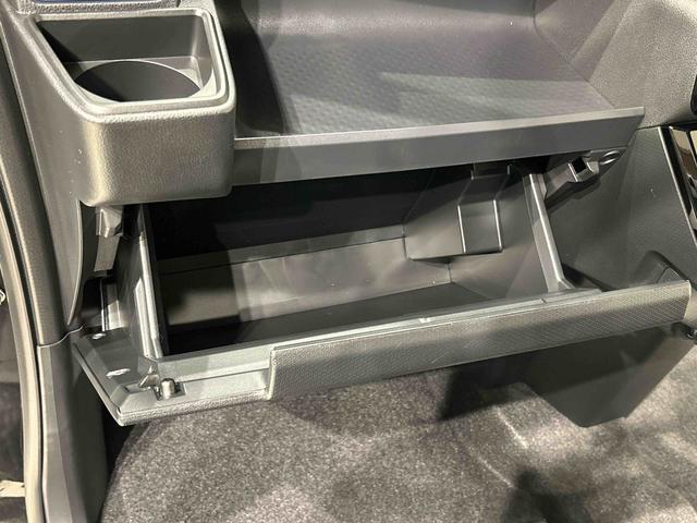 タントカスタムＲＳ　前席シートヒーター　コーナーセンサーＬＥＤヘッドライト　ＬＥＤフォグランプ　両側電動スライドドア　オートブレーキホールド機能付き電動パーキングブレーキ　前席シートヒーター　ＳＲＳサイドエアバッグ　オーディオ操作用ステアリングスイッチ（広島県）の中古車