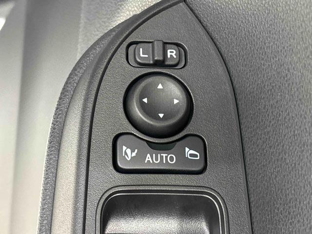 タントカスタムＲＳ　両側電動スライドドア　シートヒーターＬＥＤオートライト　パワースライドドアウェルカムオープン機能　電動パーキングブレーキ　運転席助手席シートヒーター　アルミホイール　キーフリーシステム　　オート電動格納式ドアミラー（広島県）の中古車
