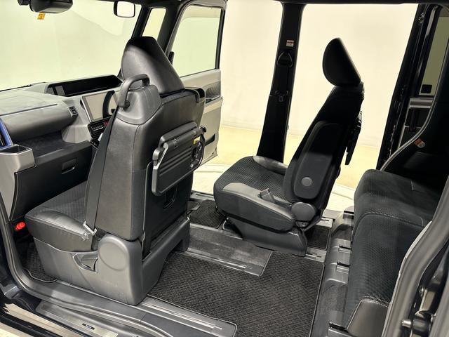 タントカスタムＸセレクション　ナビ　ドラレコ　ＥＴＣ車載器ＬＥＤオートライト　パワースライドドアウェルカムオープン機能　オート電動格納式ドアミラー　助手席ロングスライド　助手席イージークローザー　アルミホイール　キーフリーシステム（広島県）の中古車