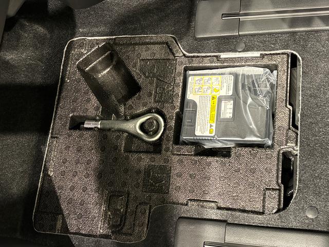タントカスタムＲＳ　９インチディスプレイオーディオ　バックカメラＬＥＤオートライト　パワースライドドアウェルカムオープン機能　オート電動格納式ドアミラー　助手席ロングスライド　助手席イージークローザー　アルミホイール　キーフリーシステム（広島県）の中古車