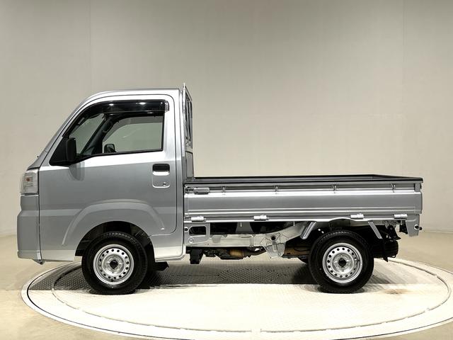 ハイゼットトラックスタンダードＬＥＤヘッドランプ　トップシェイドガラス　運転席ＳＲＳエアバック　バックソナー　電動式パワーステアリング　ＡＭ／ＦＭラジオ　あゆみ板掛けテールゲート　ＶＳＣ＆ＴＲＣ（広島県）の中古車