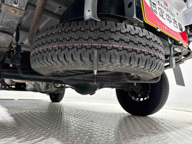 ハイゼットトラックスタンダードＬＥＤヘッドランプ　トップシェイドガラス　運転席ＳＲＳエアバック　バックソナー　電動式パワーステアリング　ＡＭ／ＦＭラジオ　あゆみ板掛けテールゲート　ＶＳＣ＆ＴＲＣ（広島県）の中古車