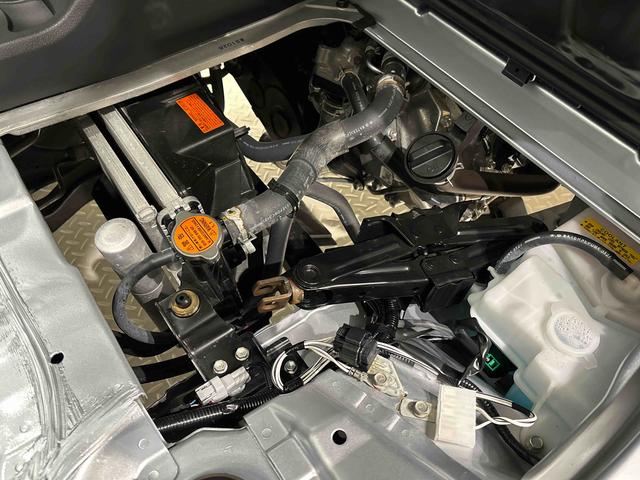 ハイゼットトラックスタンダードＬＥＤヘッドランプ　トップシェイドガラス　運転席ＳＲＳエアバック　バックソナー　電動式パワーステアリング　ＡＭ／ＦＭラジオ　あゆみ板掛けテールゲート　ＶＳＣ＆ＴＲＣ（広島県）の中古車