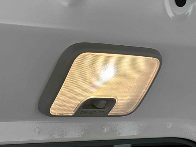 ハイゼットカーゴＤＸ　ＦＭ／ＡＭチューナー　コーナーセンサー　オートライトハロゲンヘッドランプ　トップシェイドガラス　荷室ランプ　コーナーセンサー　ＡＭ・ＦＭラジオ　テンパータイヤ　マニュアルエアコン　アイドリングストップ（広島県）の中古車