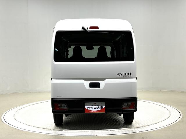 ハイゼットカーゴＤＸ　ＣＶＴ　４ＷＤキーレスエントリー　マニュアルエアコン　運転席・助手席パワーウインドウ　オートライト　ハンド式サイドブレーキ　ハロゲンヘッドライト　アイドリングストップ機能　　　テンパータイヤ（広島県）の中古車