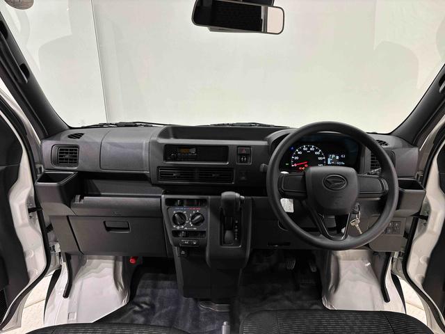 ハイゼットカーゴＤＸ　ＣＶＴ　４ＷＤキーレスエントリー　マニュアルエアコン　運転席・助手席パワーウインドウ　オートライト　ハンド式サイドブレーキ　ハロゲンヘッドライト　アイドリングストップ機能　　　テンパータイヤ（広島県）の中古車