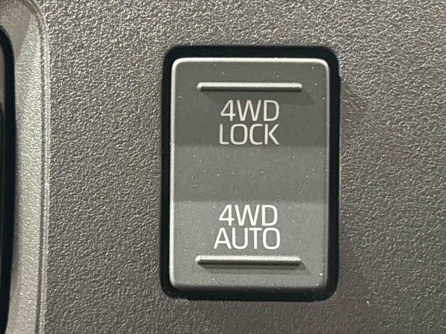 ハイゼットカーゴＤＸ　ＣＶＴ　４ＷＤキーレスエントリー　マニュアルエアコン　運転席・助手席パワーウインドウ　オートライト　ハンド式サイドブレーキ　ハロゲンヘッドライト　アイドリングストップ機能　　　テンパータイヤ（広島県）の中古車