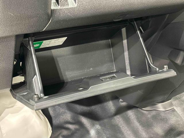 ハイゼットカーゴＤＸ　ＣＶＴ　４ＷＤキーレスエントリー　マニュアルエアコン　運転席・助手席パワーウインドウ　オートライト　ハンド式サイドブレーキ　ハロゲンヘッドライト　アイドリングストップ機能　　　テンパータイヤ（広島県）の中古車
