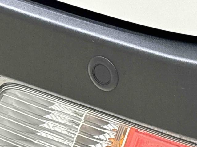 ハイゼットカーゴＤＸ　ＣＶＴ　４ＷＤキーレスエントリー　マニュアルエアコン　運転席・助手席パワーウインドウ　オートライト　ハンド式サイドブレーキ　ハロゲンヘッドライト　アイドリングストップ機能　　　テンパータイヤ（広島県）の中古車