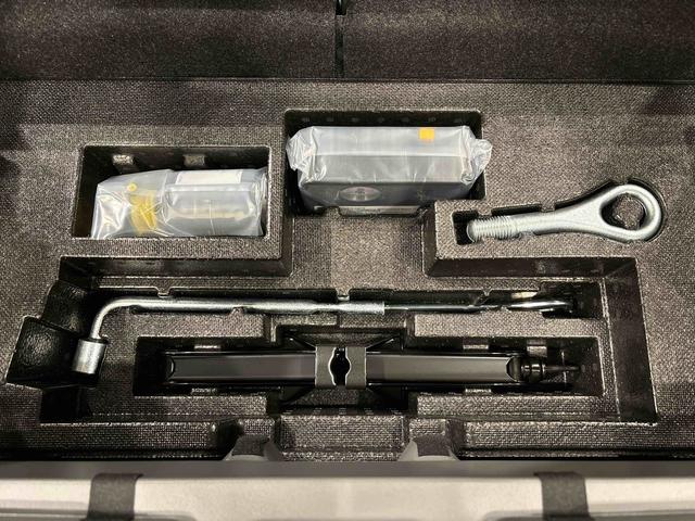 タフトＧ　ダーククロムベンチャースカイフィールトップ　ＬＥＤオートライト　オートハイビーム　フロントフォグランプ　運転席／助手席シートヒーター　プッシュボタンスタート　キーフリーシステム　電動パーキング　バックカメラ　アルミホイール（広島県）の中古車