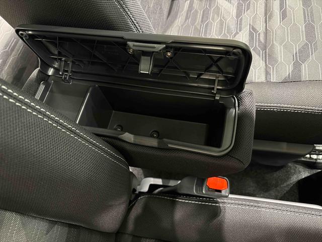 タフトＧ　クロムベンチャー　バックカメラ　電動パーキングブレーキスカイフィールトップ　クロムパック　メッキパック　シルバーアンダーガーニッシュ　インテリアアクセント　ＬＥＤオートライト＆フォグランプ　電動パーキングブレーキ　バックカメラ　アルミホイール（広島県）の中古車