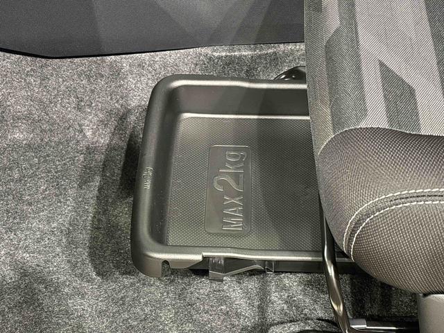 タフトＧ　クロムベンチャー　バックカメラ　電動パーキングブレーキスカイフィールトップ　クロムパック　メッキパック　シルバーアンダーガーニッシュ　インテリアアクセント　ＬＥＤオートライト＆フォグランプ　電動パーキングブレーキ　バックカメラ　アルミホイール（広島県）の中古車