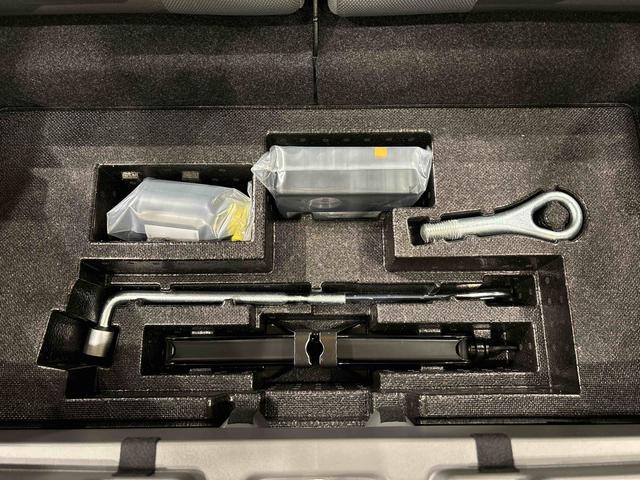タフトＧ　クロムベンチャー　バックカメラ　電動パーキングブレーキスカイフィールトップ　クロムパック　メッキパック　シルバーアンダーガーニッシュ　インテリアアクセント　ＬＥＤオートライト＆フォグランプ　電動パーキングブレーキ　バックカメラ　アルミホイール（広島県）の中古車