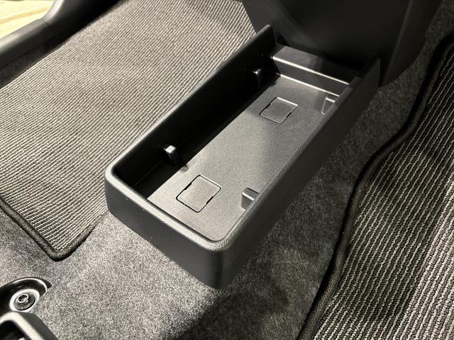 ミライースＸ　ＳＡIIIＬＥＤヘッドランプ　セキュリティアラーム　コーナーセンサー　１４インチフルホイールキャップ　キーレスエントリー　電動格納式ドアミラー　ショツピングフック　マニュアルエアコン（広島県）の中古車