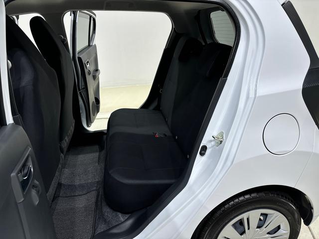 ミライースＸ　ＳＡIIIＬＥＤヘッドランプ　セキュリティアラーム　コーナーセンサー　１４インチフルホイールキャップ　キーレスエントリー　電動格納式ドアミラー　ショツピングフック　マニュアルエアコン（広島県）の中古車