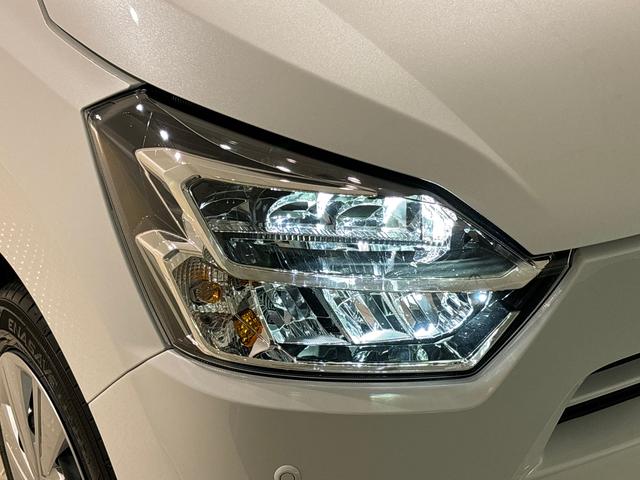 ミライースＸ　ＳＡIIIＬＥＤヘッドランプ　セキュリティアラーム　コーナーセンサー　１４インチフルホイールキャップ　キーレスエントリー　電動格納式ドアミラー　ショツピングフック　マニュアルエアコン（広島県）の中古車