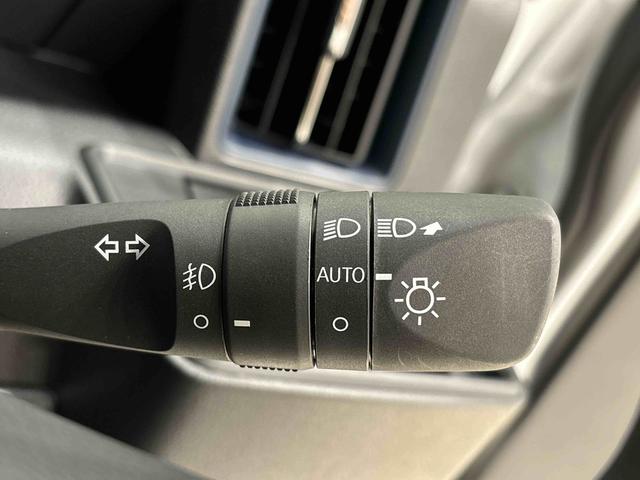 タントカスタムＸＬＥＤオートライト　パワースライドドアウェルカムオープン機能　オート電動格納式ドアミラー　助手席ロングスライド　助手席イージークローザー　アルミホイール　キーフリーシステム（広島県）の中古車