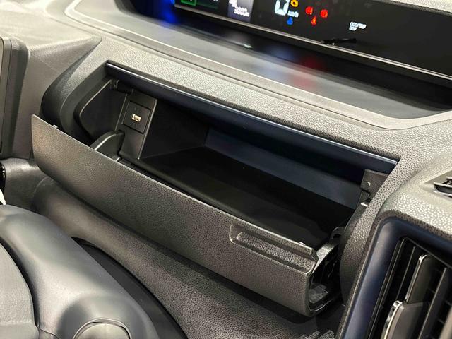 タントカスタムＸＬＥＤオートライト　パワースライドドアウェルカムオープン機能　オート電動格納式ドアミラー　助手席ロングスライド　助手席イージークローザー　アルミホイール　キーフリーシステム（広島県）の中古車