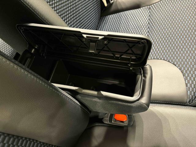 タントカスタムＸＬＥＤオートライト　パワースライドドアウェルカムオープン機能　オート電動格納式ドアミラー　助手席ロングスライド　助手席イージークローザー　アルミホイール　キーフリーシステム（広島県）の中古車