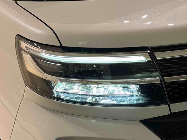 タントカスタムＲＳ　ＬＥＤオートライト　キーフリーシステムパワースライドドアウェルカムオープン機能　運転席ロングスライドシ−ト　助手席ロングスライド　助手席イージークローザー　１５インチアルミホイール　運転席、助手席シートヒーター　バックカメラ（広島県）の中古車