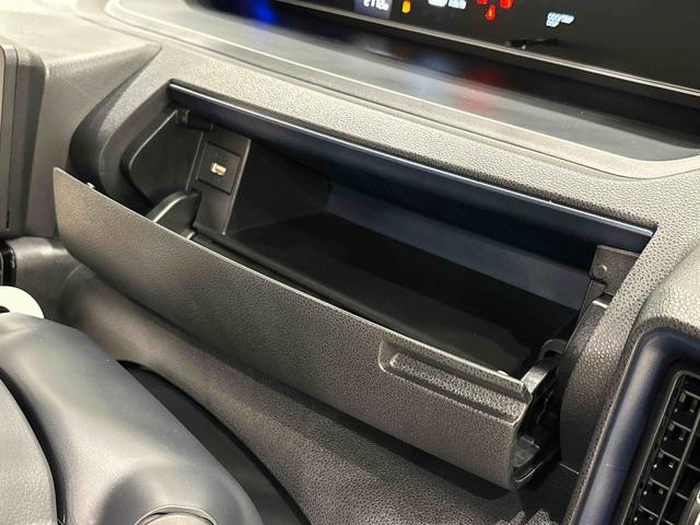 タントカスタムＲＳパワースライドドアウェルカムオープン機能　運転席ロングスライドシ−ト　助手席ロングスライド　助手席イージークローザー　１５インチアルミホイール　運転席、助手席シートヒーター　バックカメラ（広島県）の中古車