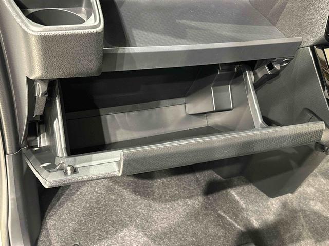 タントカスタムＲＳパワースライドドアウェルカムオープン機能　運転席ロングスライドシ−ト　助手席ロングスライド　助手席イージークローザー　１５インチアルミホイール　運転席、助手席シートヒーター　バックカメラ（広島県）の中古車