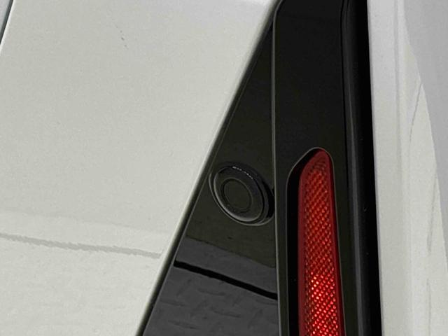 タントカスタムＲＳパワースライドドアウェルカムオープン機能　運転席ロングスライドシ−ト　助手席ロングスライド　助手席イージークローザー　１５インチアルミホイール　運転席、助手席シートヒーター　バックカメラ（広島県）の中古車