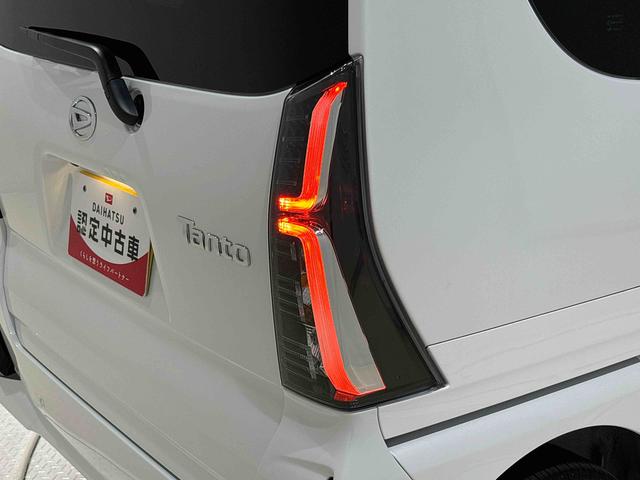 タントカスタムＲＳパワースライドドアウェルカムオープン機能　運転席ロングスライドシ−ト　助手席ロングスライド　助手席イージークローザー　１５インチアルミホイール　運転席、助手席シートヒーター　バックカメラ（広島県）の中古車