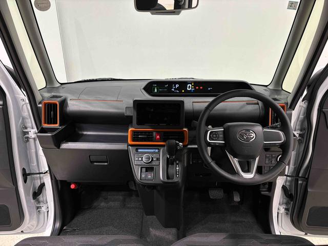 タントファンクロスターボ 電動パーキングブレーキLEDオートライト パワースライドドアウェルカムオープン機能 電動パーキングブレーキ 運転席助手席シートヒーター アルミホイール キーフリーシステム  オート電動格納式ドアミラー(広島県)の中古車