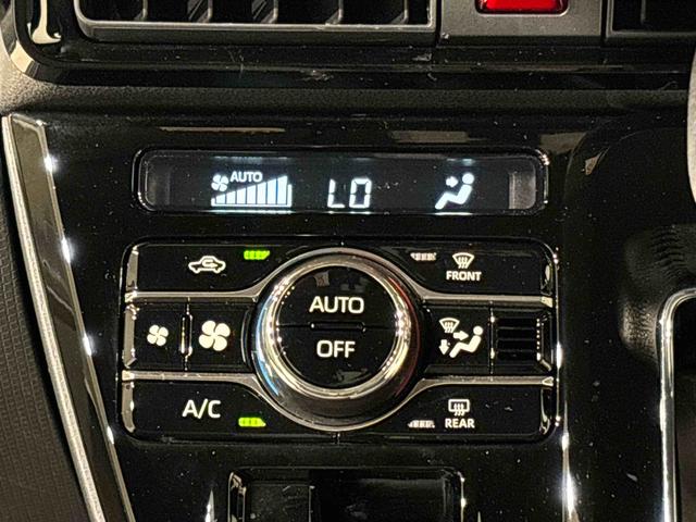 タントカスタムＲＳ　４ＷＤ　ディスプレイオーディオ付きＬＥＤオートライト　パワースライドドアウェルカムオープン機能　電動パーキングブレーキ　運転席助手席シートヒーター　アルミホイール　キーフリーシステム　　オート電動格納式ドアミラー（広島県）の中古車