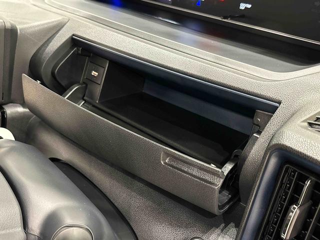 タントカスタムＲＳ　バックカメラ　両側電動スライドドアＬＥＤオートライト　パワースライドドアウェルカムオープン機能　オート電動格納式ドアミラー　助手席ロングスライド　助手席イージークローザー　アルミホイール　キーフリーシステム（広島県）の中古車