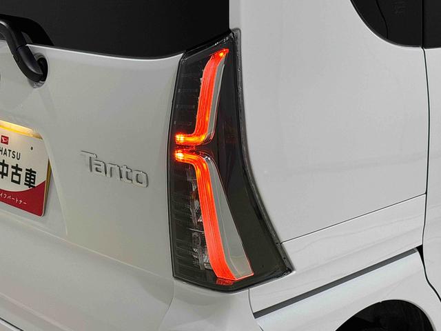 タントカスタムＲＳ　バックカメラ　両側電動スライドドアＬＥＤオートライト　パワースライドドアウェルカムオープン機能　オート電動格納式ドアミラー　助手席ロングスライド　助手席イージークローザー　アルミホイール　キーフリーシステム（広島県）の中古車