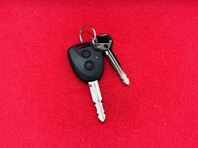 ミライースＸ　リミテッドＳＡIII　ＬＥＤヘッドライト　バックカメラ付オートライト　オートハイビーム　パワーウィンドウ　リヤスモークガラス　オーディオレス　リヤワイパー　アイドリングストップ　セキュリティアラーム　キーレスエントリーシステム　前後コーナーセンサー（広島県）の中古車