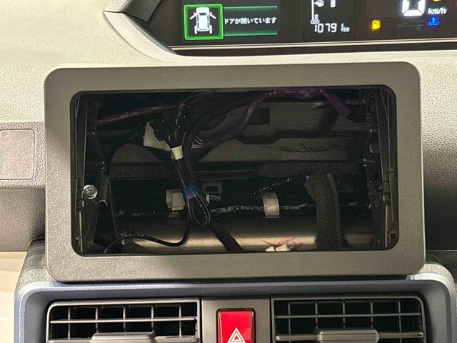 タントＸ　電動パーキングブレーキＬＥＤオートライト　パワースライドドアウェルカムオープン機能　助手席ロングスライド　助手席イージークローザー　　セキュリティアラーム　キーフリーシステム（広島県）の中古車