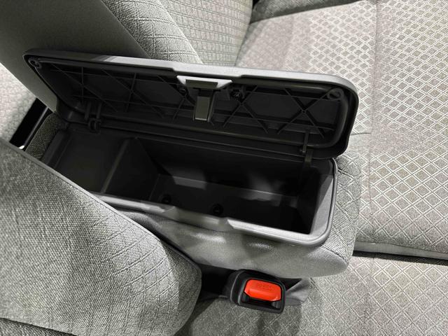 タントＸ　電動パーキングブレーキＬＥＤオートライト　パワースライドドアウェルカムオープン機能　助手席ロングスライド　助手席イージークローザー　　セキュリティアラーム　キーフリーシステム（広島県）の中古車