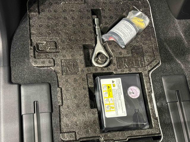 タントＸ　電動パーキングブレーキＬＥＤオートライト　パワースライドドアウェルカムオープン機能　助手席ロングスライド　助手席イージークローザー　　セキュリティアラーム　キーフリーシステム（広島県）の中古車