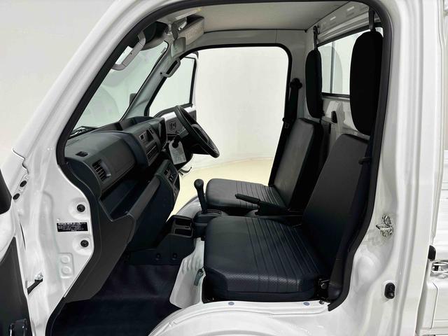 ハイゼットトラックスタンダード　４ＷＤ　ＡＭ／ＦＭラジオ　オートライトハロゲンヘッドランプ　運転席ＳＲＳエアバック　電動式パワーステアリング　ＡＭ／ＦＭラジオ　マニュアルエアコン　スペアタイヤ　ガードフレーム（広島県）の中古車