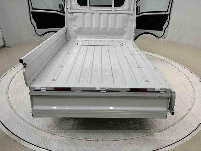 ハイゼットトラックスタンダード　４ＷＤ　ＡＭ／ＦＭラジオ　オートライトハロゲンヘッドランプ　運転席ＳＲＳエアバック　電動式パワーステアリング　ＡＭ／ＦＭラジオ　マニュアルエアコン　スペアタイヤ　ガードフレーム（広島県）の中古車