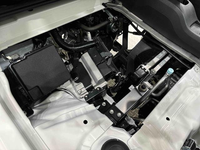 ハイゼットトラックスタンダード　４ＷＤ　ＡＭ／ＦＭラジオ　オートライトハロゲンヘッドランプ　運転席ＳＲＳエアバック　電動式パワーステアリング　ＡＭ／ＦＭラジオ　マニュアルエアコン　スペアタイヤ　ガードフレーム（広島県）の中古車