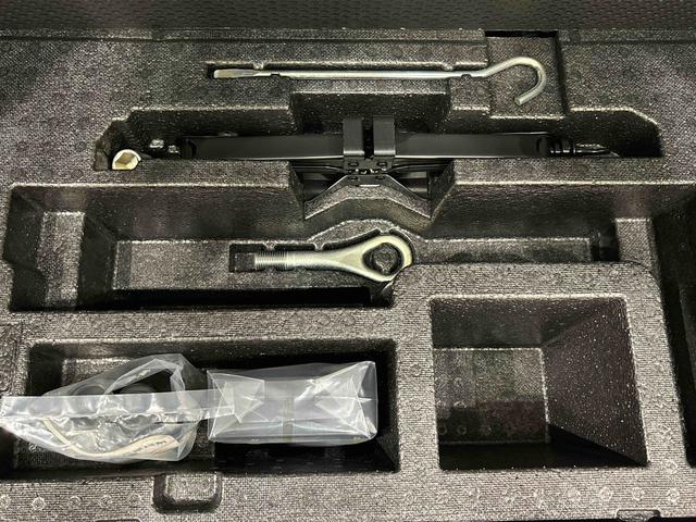タントカスタムＲＳ　トップエディションＳＡ　両側パワースライドドア純正ナビ装着用アップグレードパック　８インチ純正ナビゲーション　ＥＴＣ　社外ドライブレコーダー　トップシェイドガラス　格納式リヤドアサンシェード　運転席シートリフター　チルトステアリング（広島県）の中古車