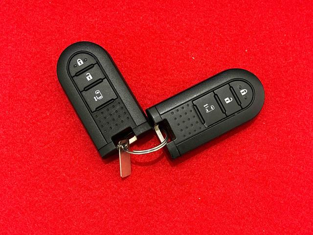 タントＸ　ＳＡIII　ナビゲーション　ＥＴＣ片側電動スライドドア　運転席シートヒーター　オートエアコン　フルホイールキャツプ　キーフリーシステム　　オート電動格納式ドアミラー　アイドリングストップ（広島県）の中古車